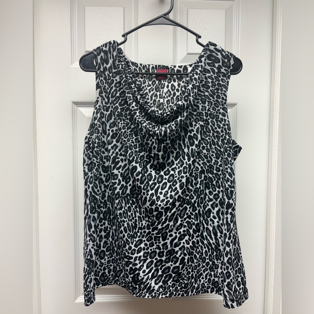 212 Collection Leopard Print Sleeveless Cowl-Neck Blouse – Size Large
